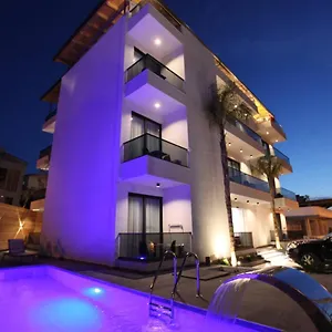Mare 2 3*, Ksamil Albanien