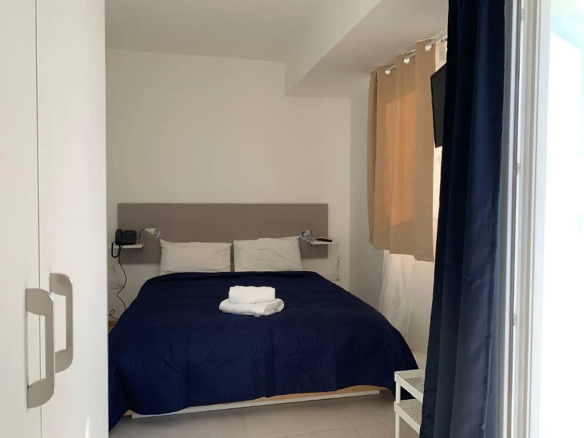 Gasthuis Island Guesthouse Gzira